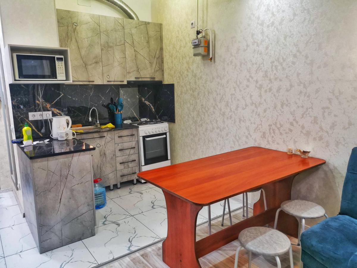 Central Apartment בישקק מראה חיצוני תמונה