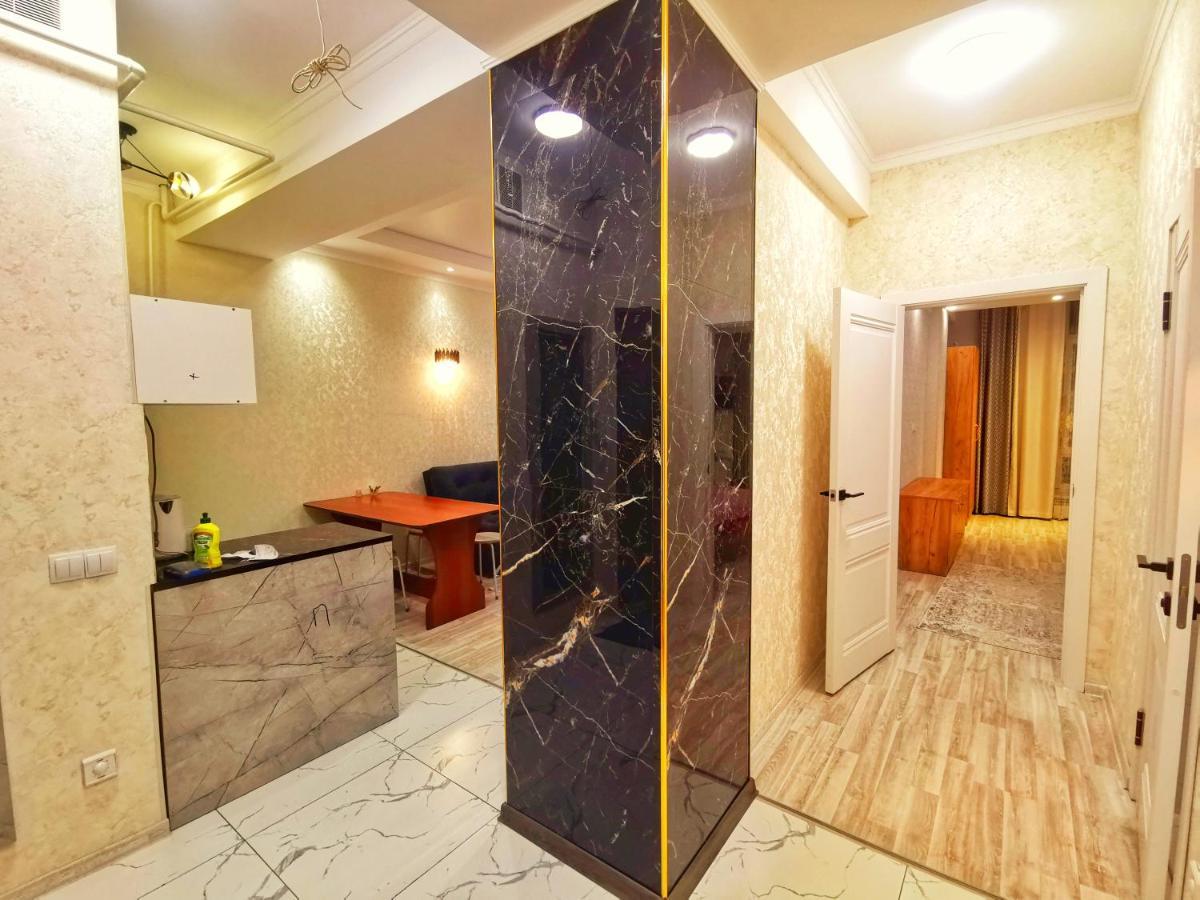 Central Apartment בישקק מראה חיצוני תמונה