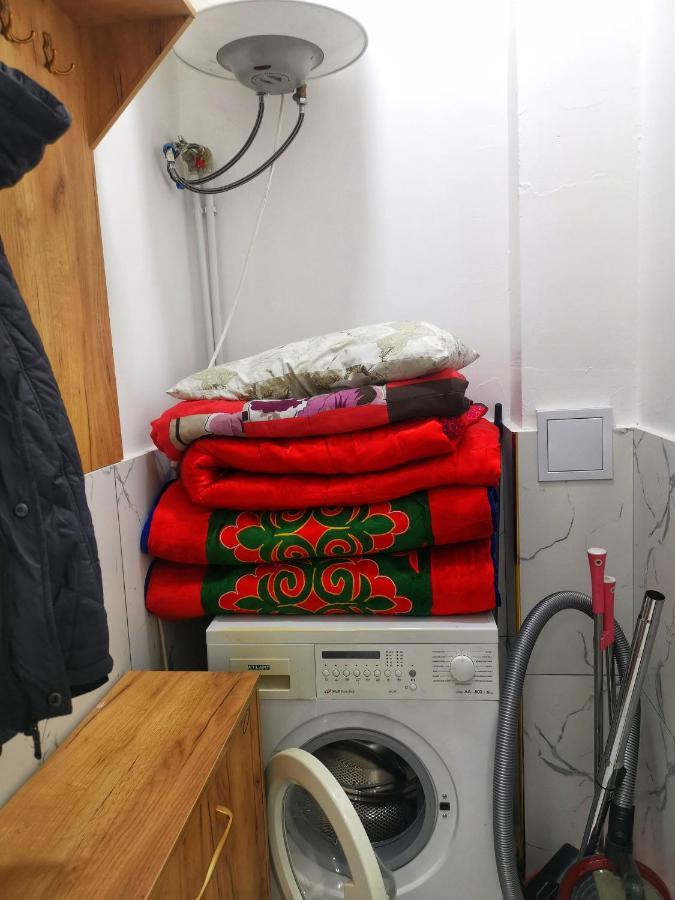 Central Apartment בישקק מראה חיצוני תמונה